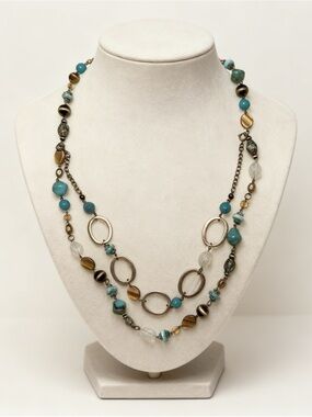 Vintage Gold Tone Premier Designs Crown St. Lucia Turquoise Beaded Necklace